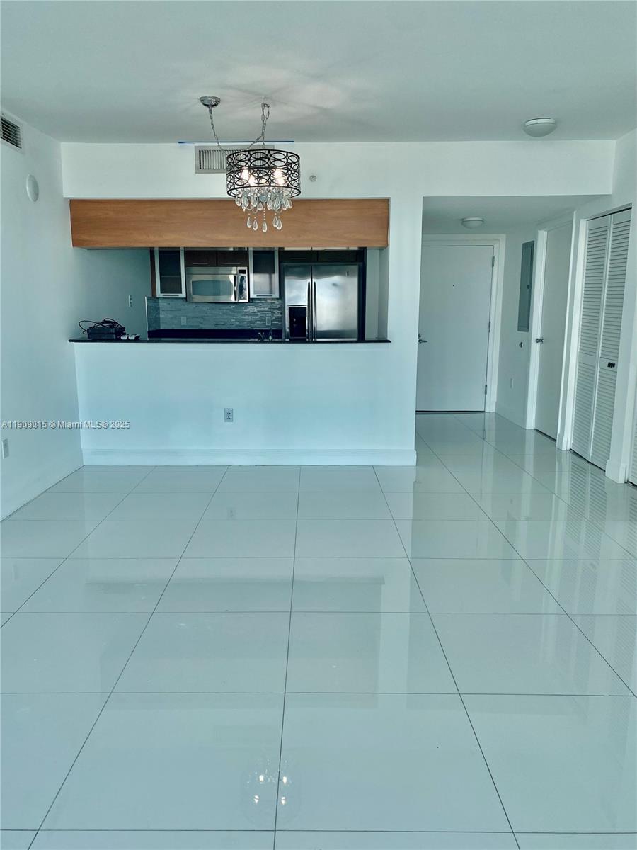 1800 N BAYSHORE DR #4210, Miami FL 33132