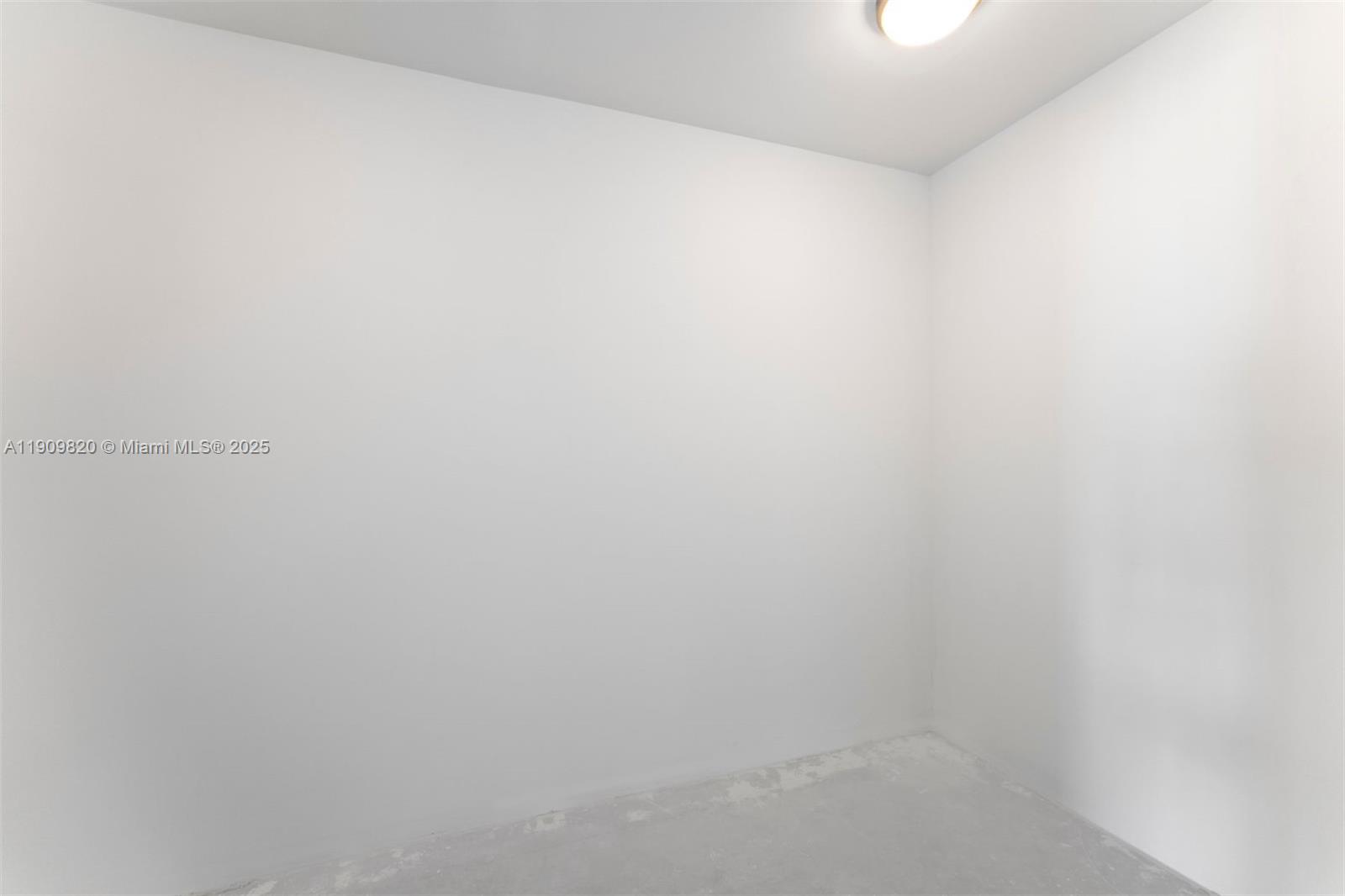 18555 Collins Ave #3205, Sunny Isles Beach FL 33160