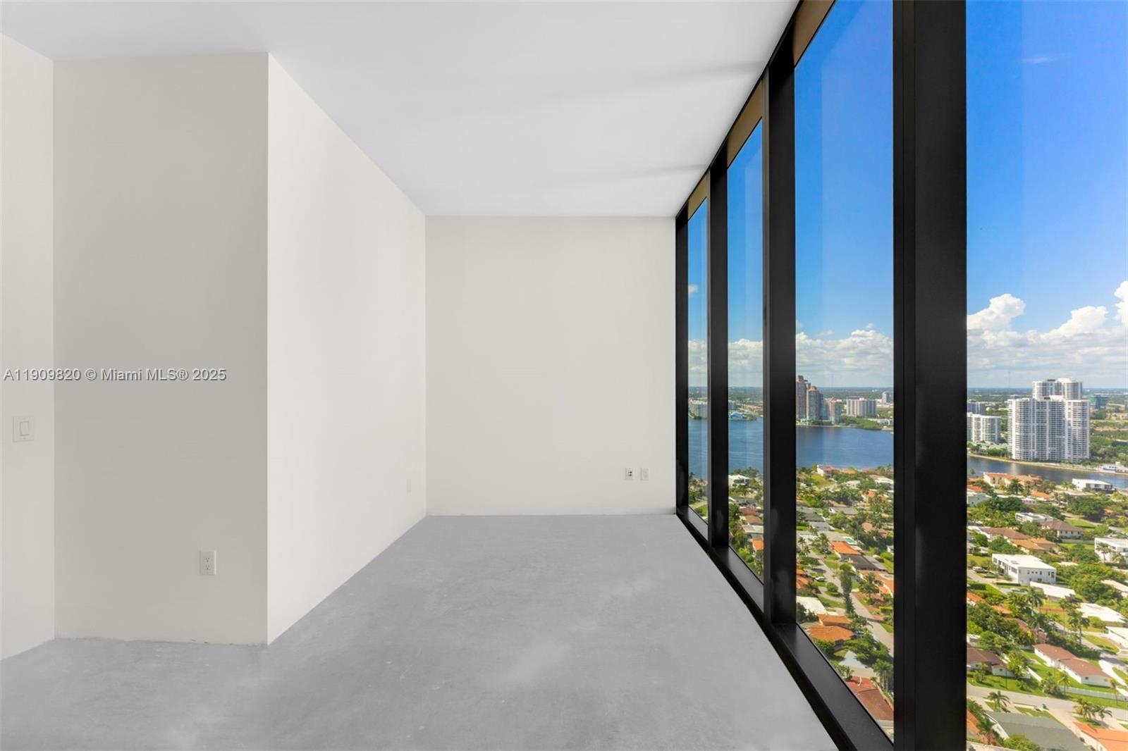 18555 Collins Ave #3205, Sunny Isles Beach FL 33160