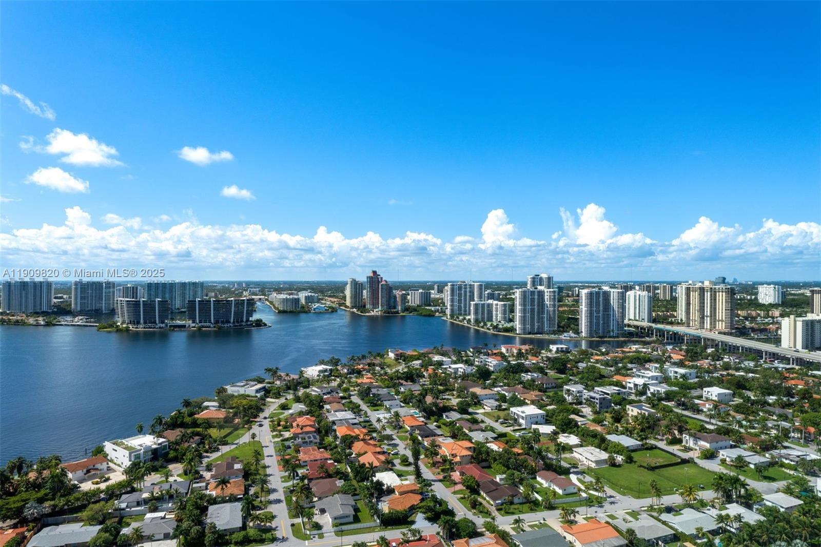 18555 Collins Ave #3205, Sunny Isles Beach FL 33160