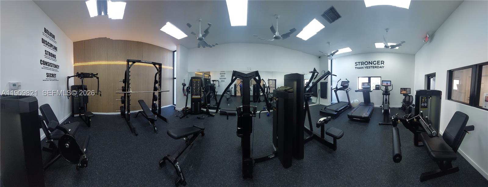 255 Poinciana Dr #605, Sunny Isles Beach FL 33160