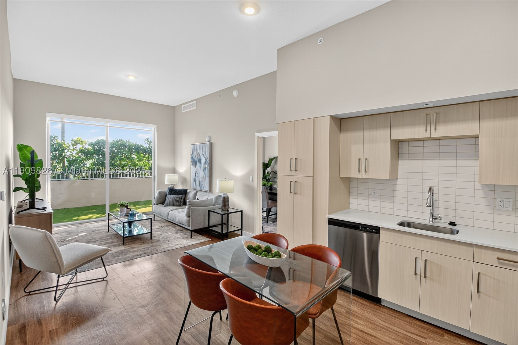 1110 NW 1 ST #502, Miami FL 33128