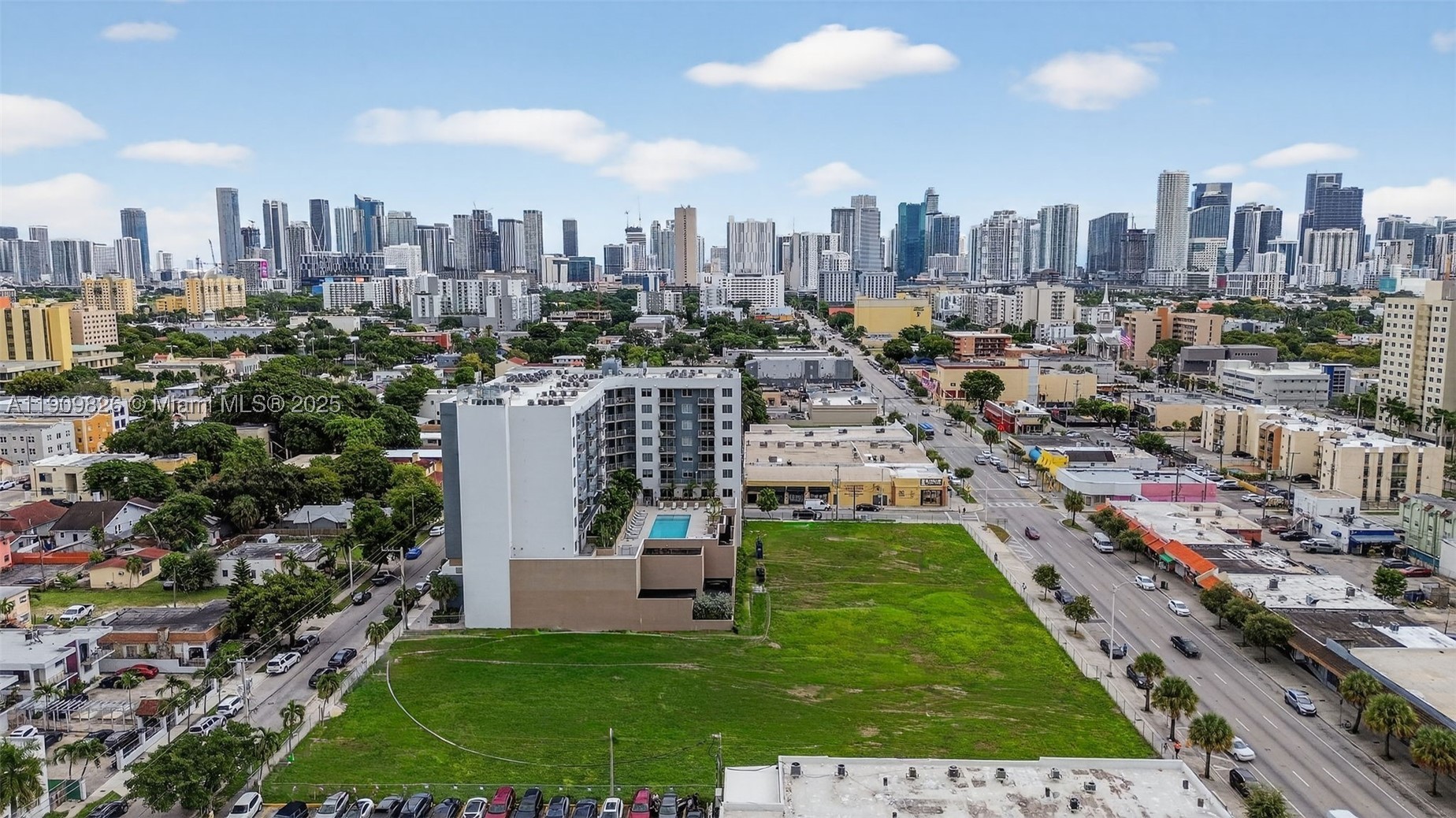 1110 NW 1 ST #502, Miami FL 33128