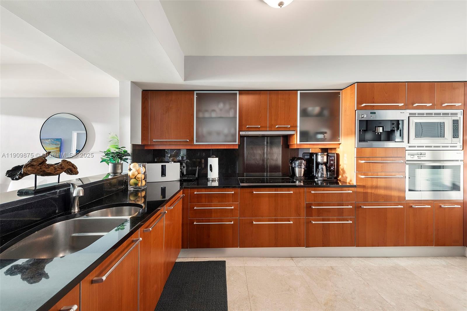 1331 Brickell Bay Dr #2203, Miami FL 33131