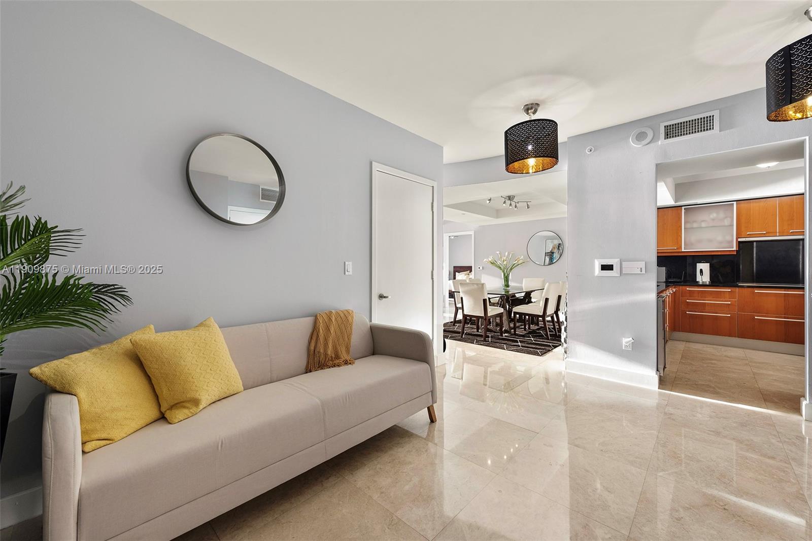 1331 Brickell Bay Dr #2203, Miami FL 33131