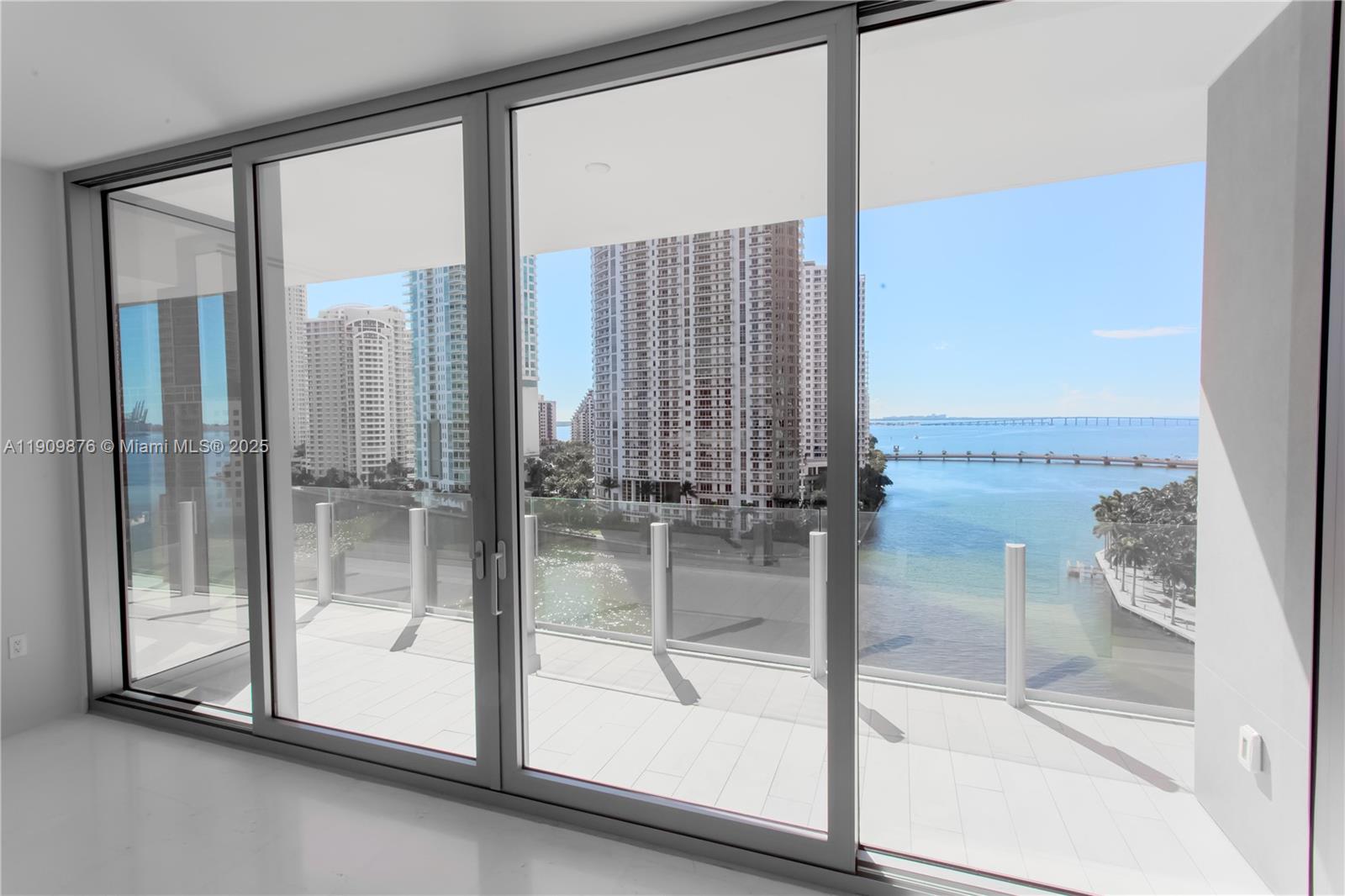 300 Biscayne Blvd Way #1003, Miami FL 33131