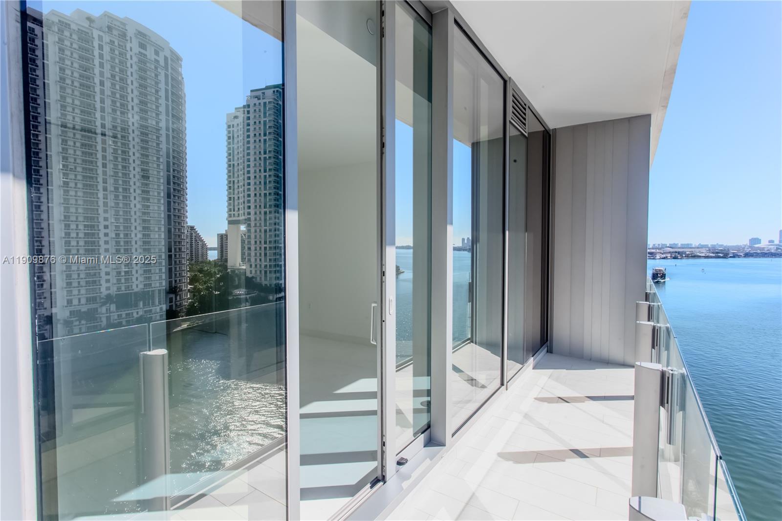 300 Biscayne Blvd Way #1003, Miami FL 33131