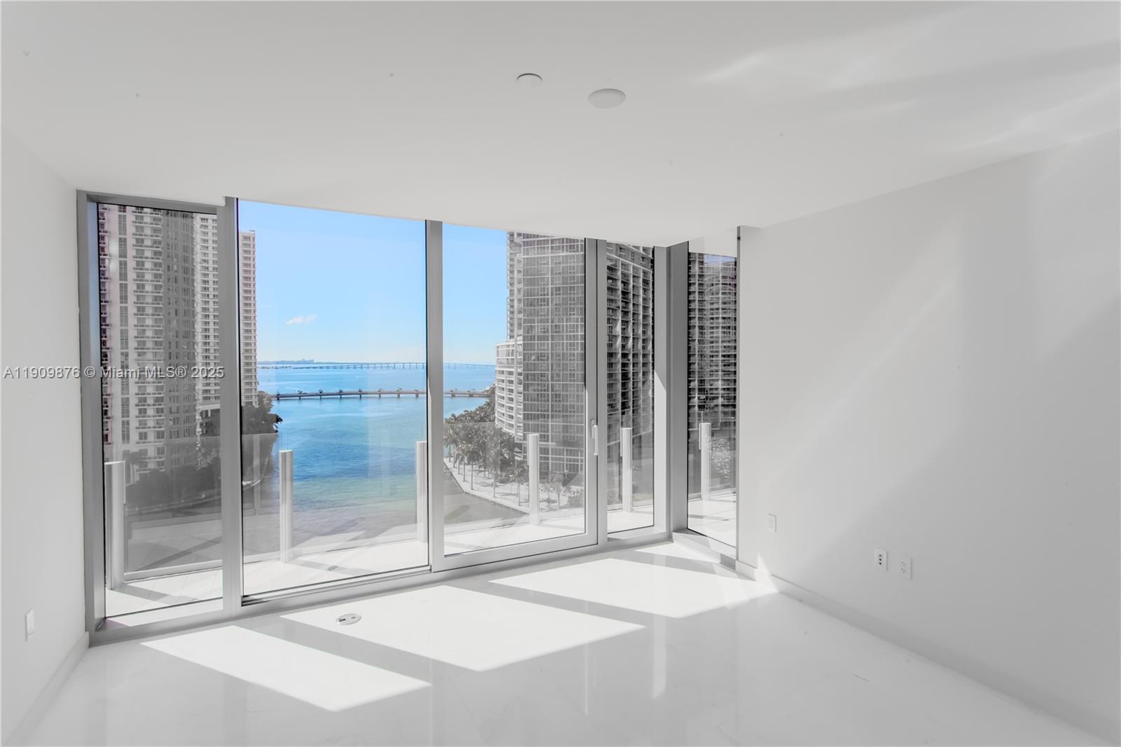 300 Biscayne Blvd Way #1003, Miami FL 33131