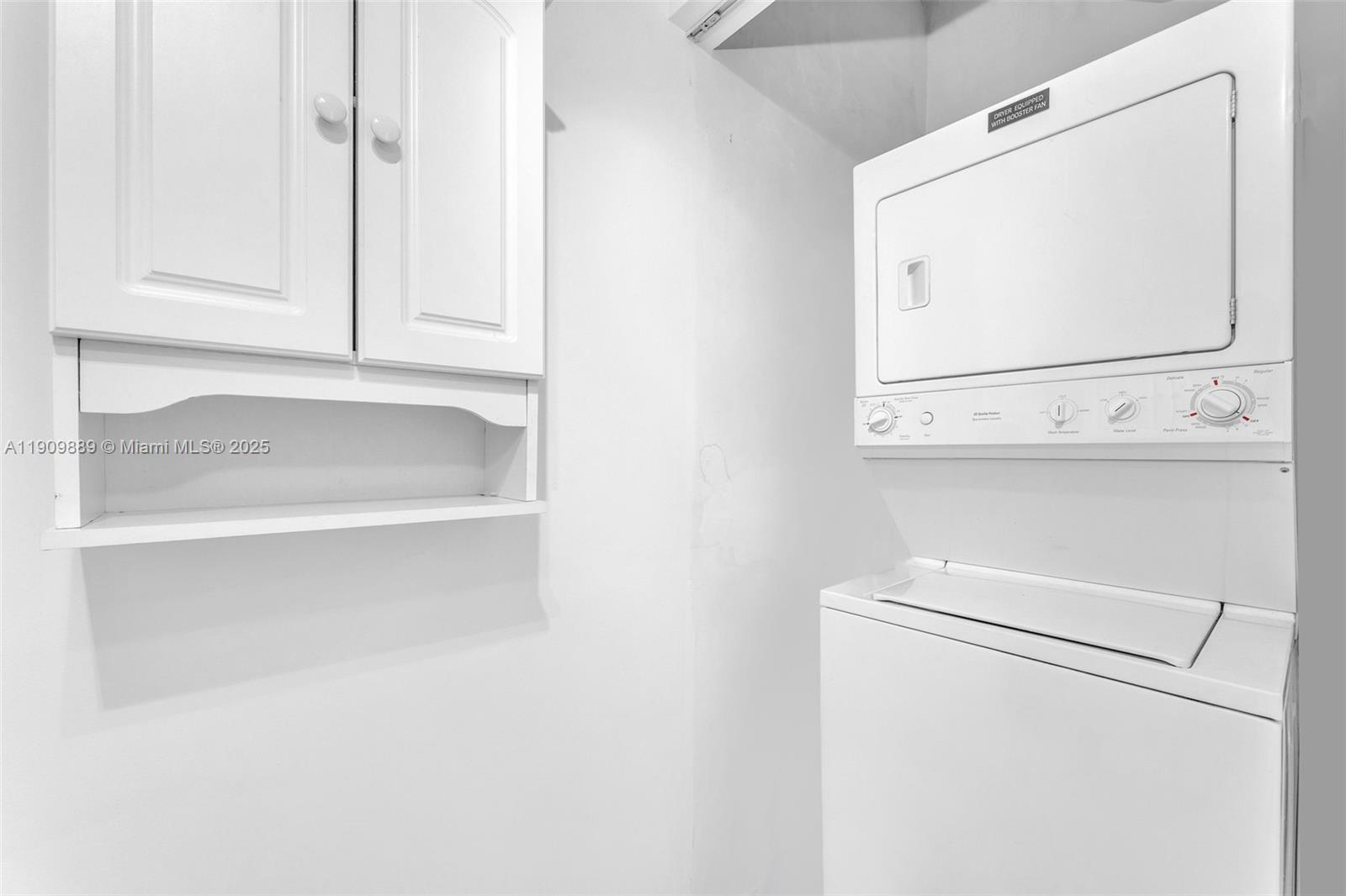 690 SW 1st Court #1008, Miami FL 33130