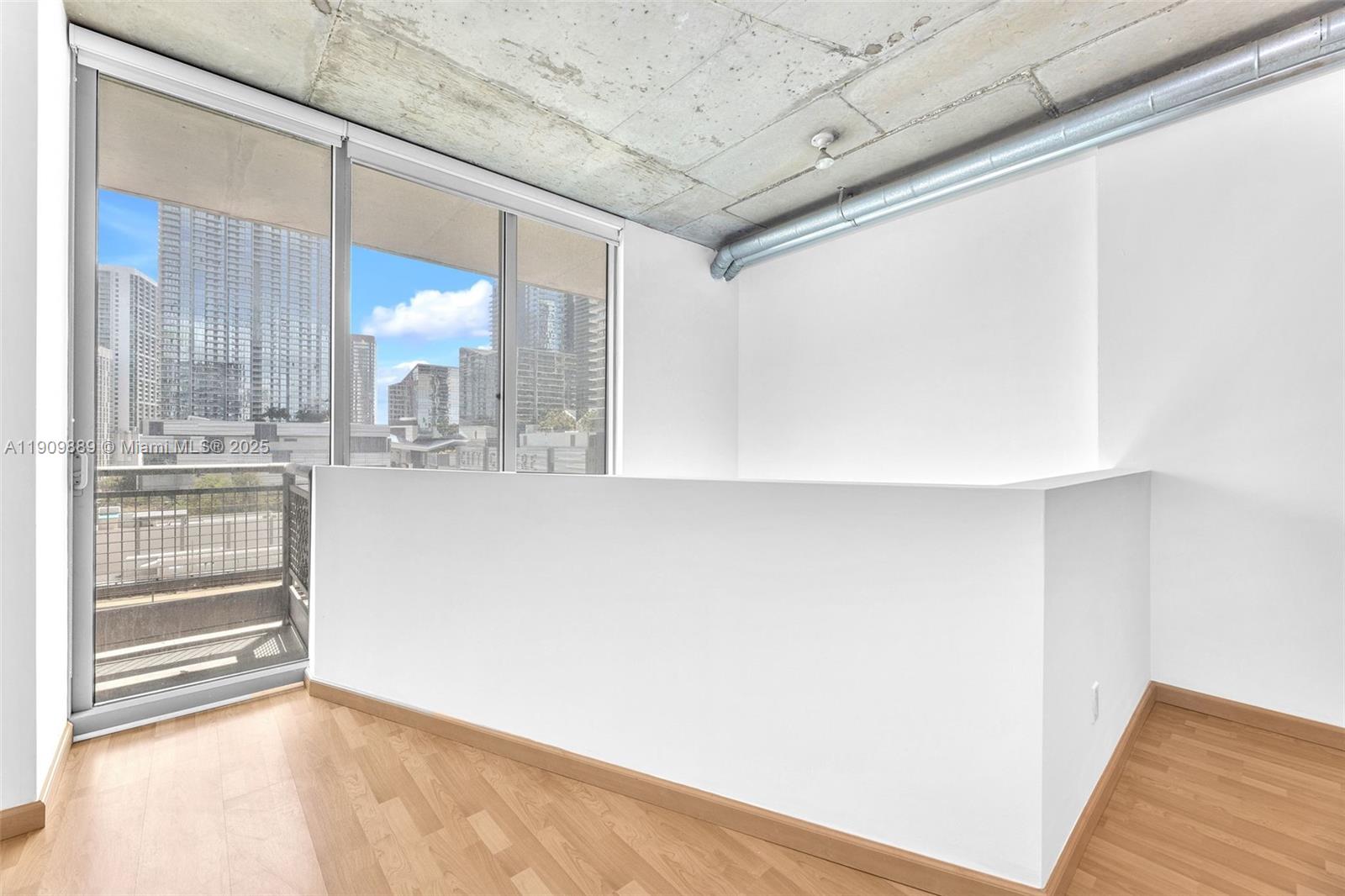 690 SW 1st Court #1008, Miami FL 33130