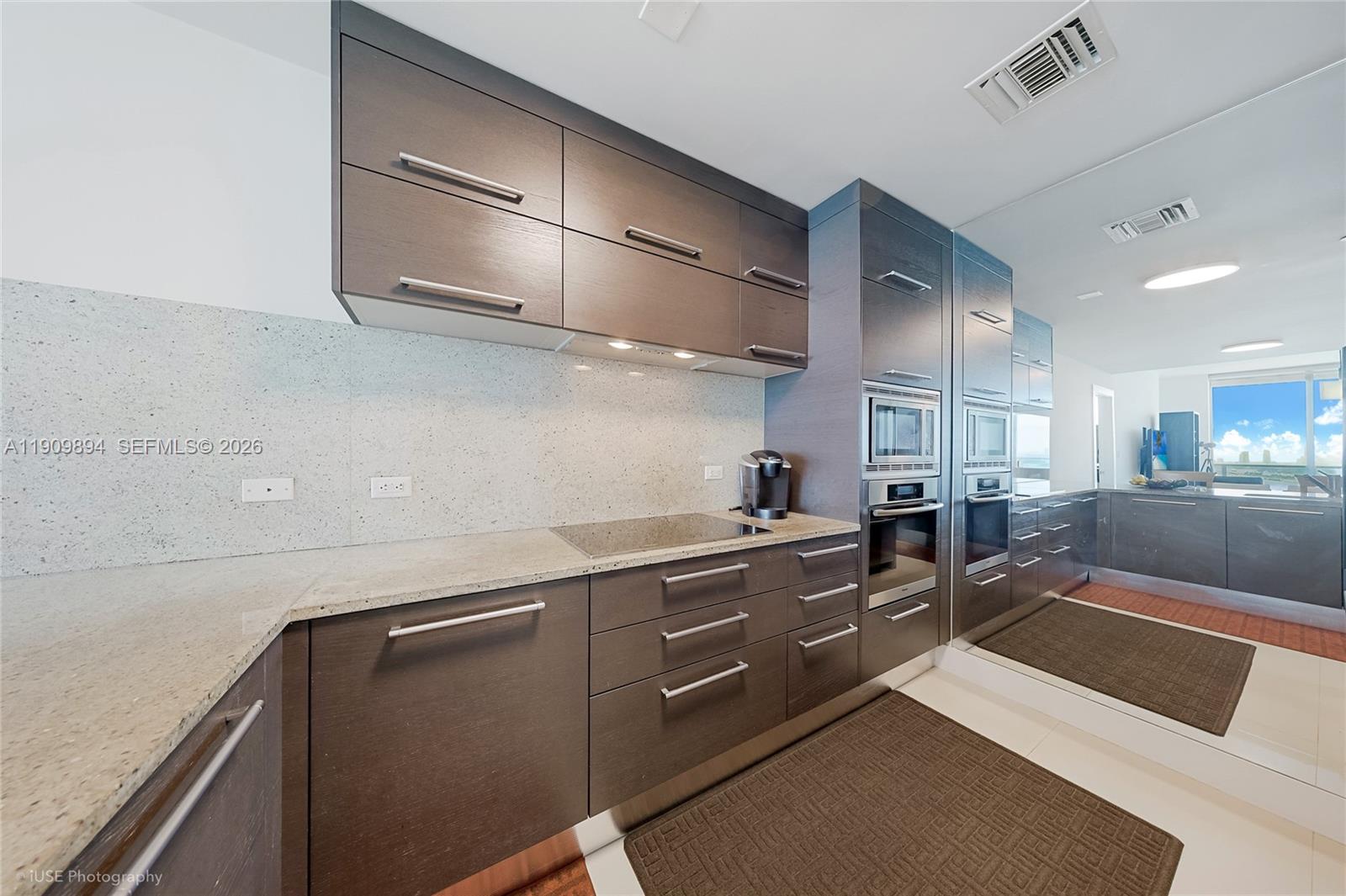 900 Biscayne Blvd #2602, Miami FL 33132