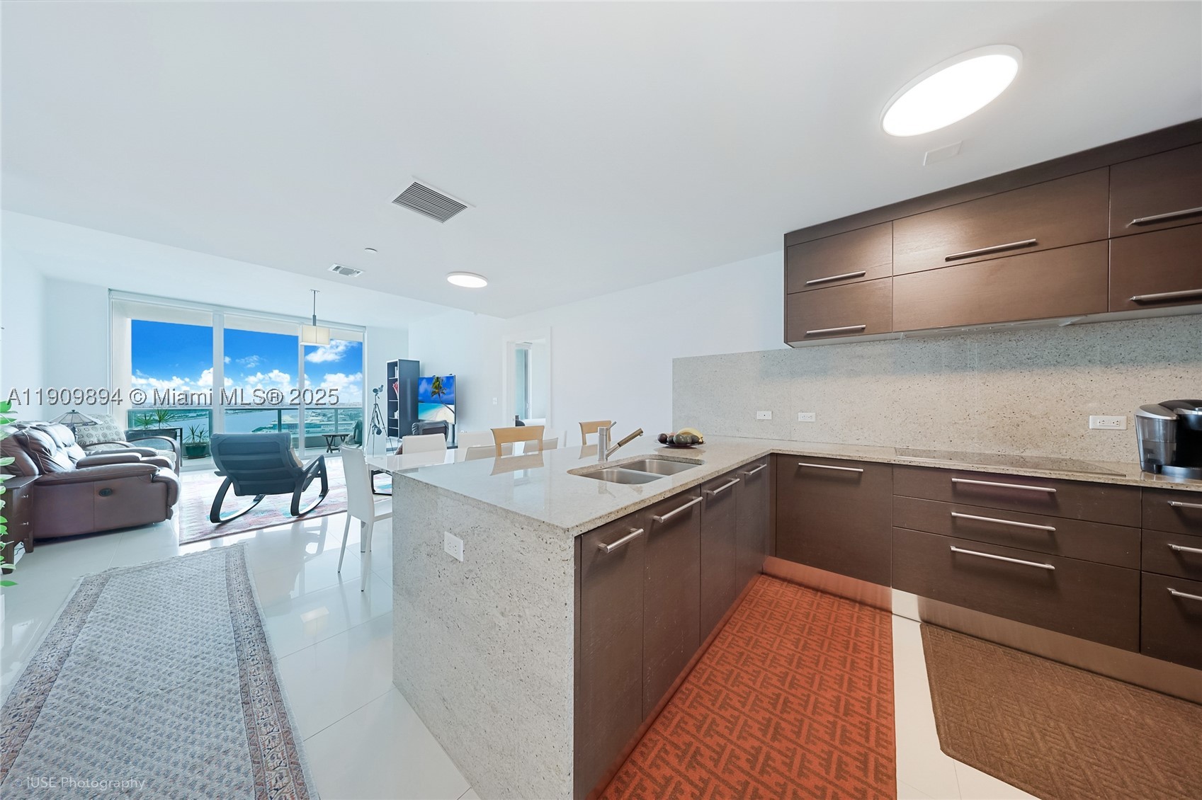 900 Biscayne Blvd #2602, Miami FL 33132