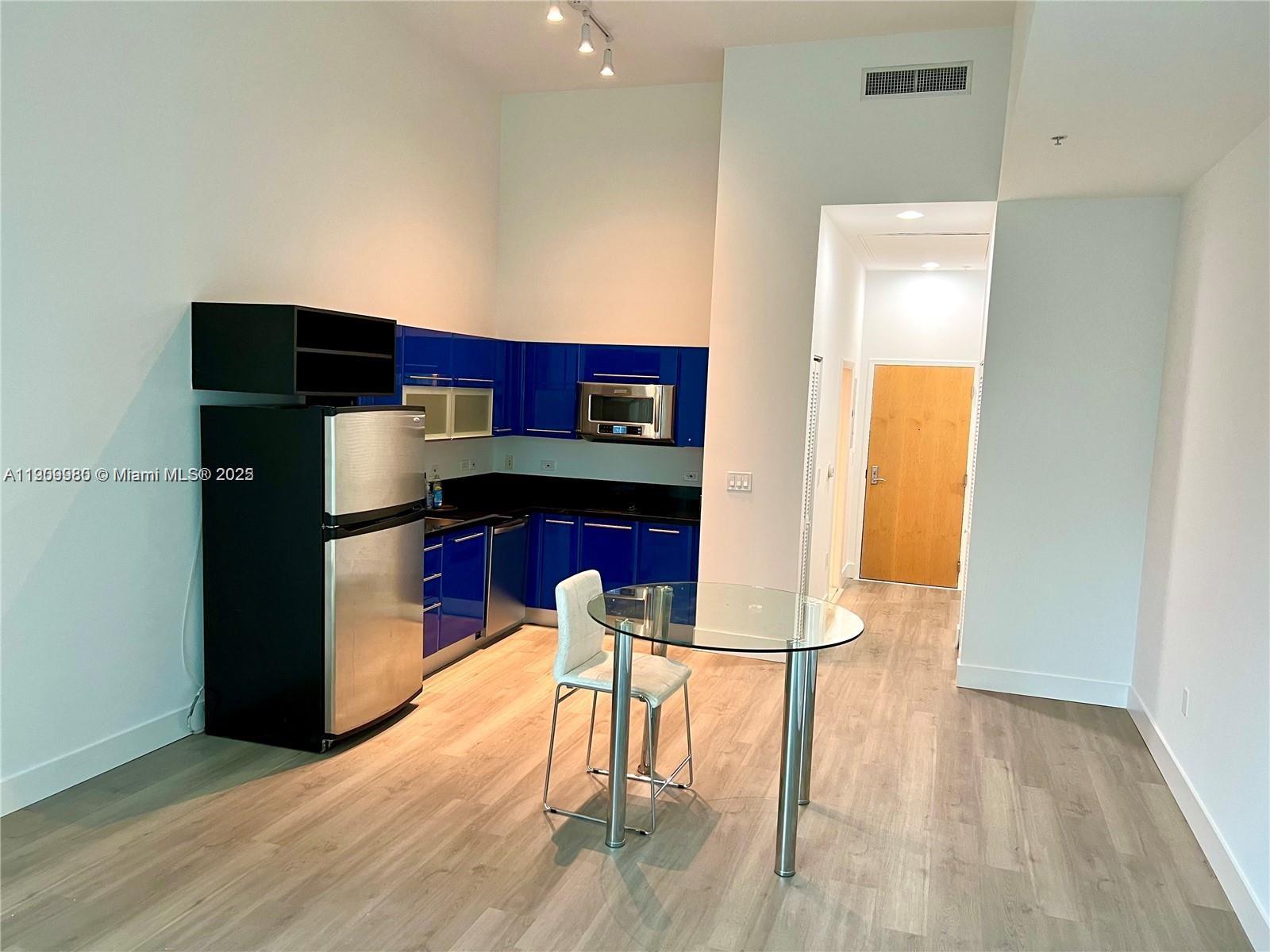 244 Biscayne Blvd #348, Miami FL 33132
