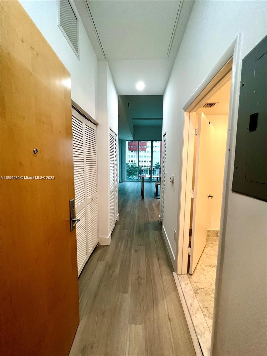 244 Biscayne Blvd #348, Miami FL 33132