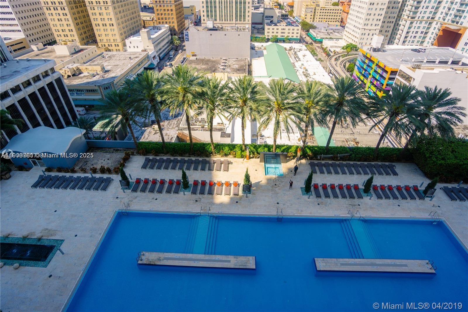 50 Biscayne Blvd #1807, Miami FL 33132