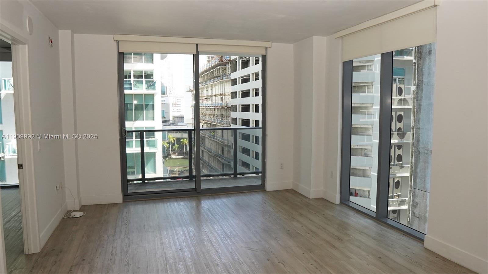 31 SE 6th St #1108, Miami FL 33131