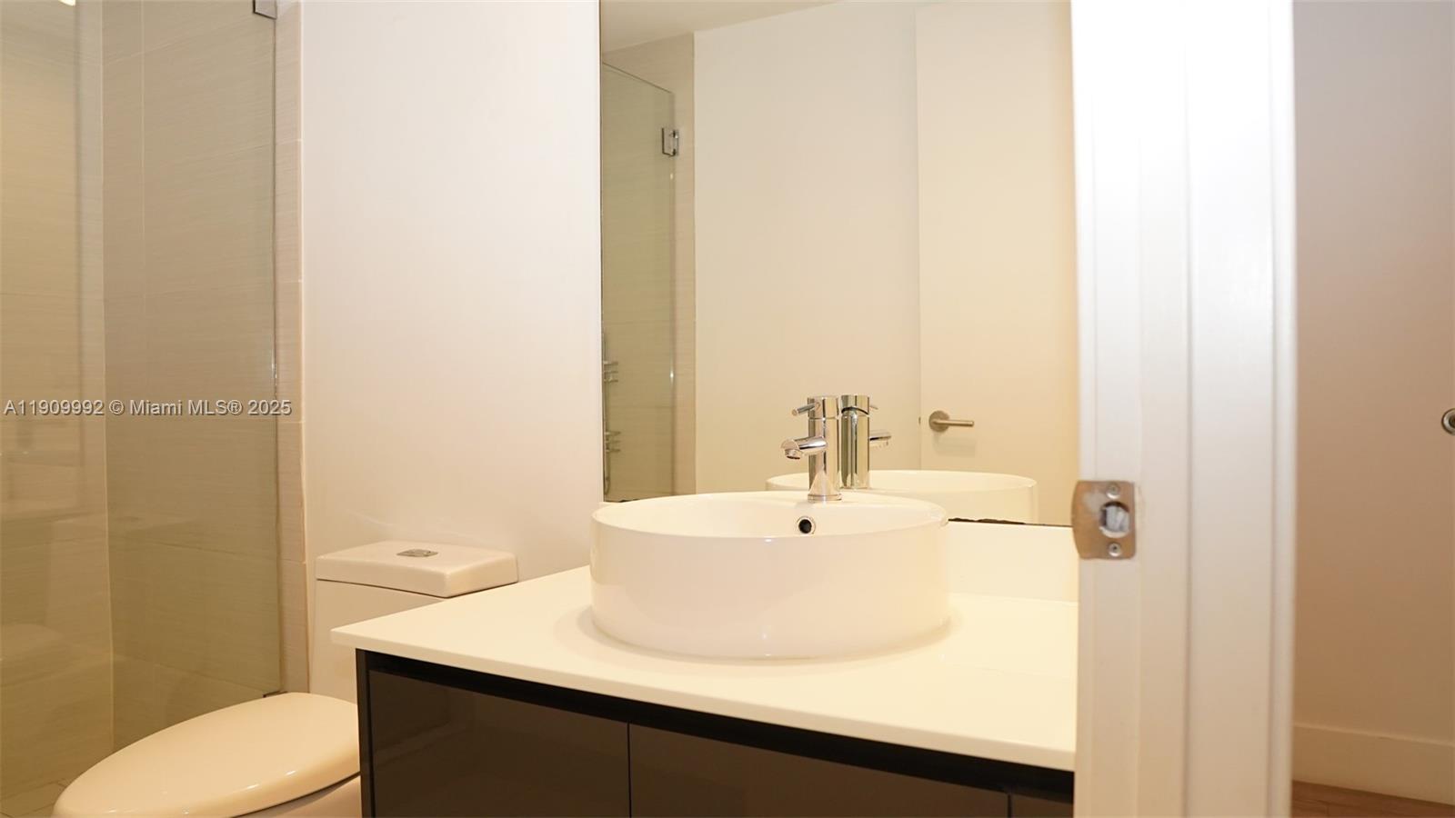 31 SE 6th St #1108, Miami FL 33131