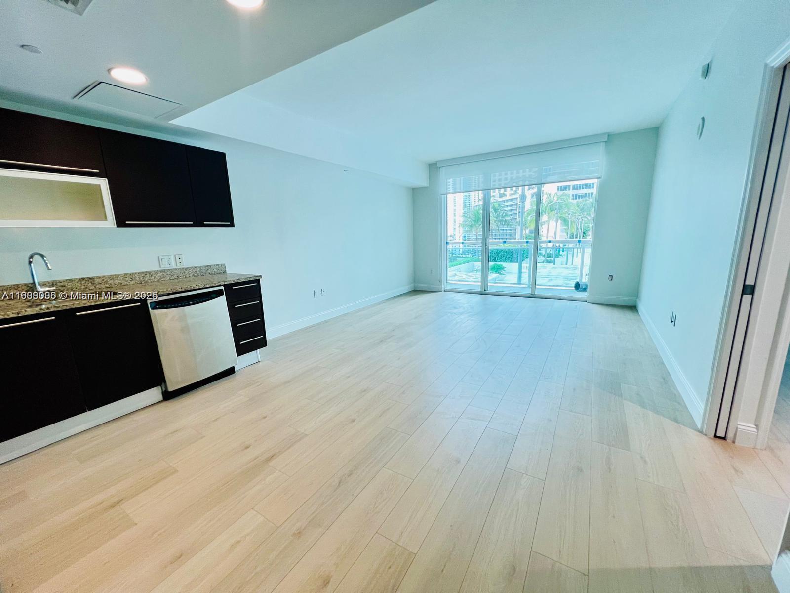 950 S Brickell Bay #1109, Miami FL 33131