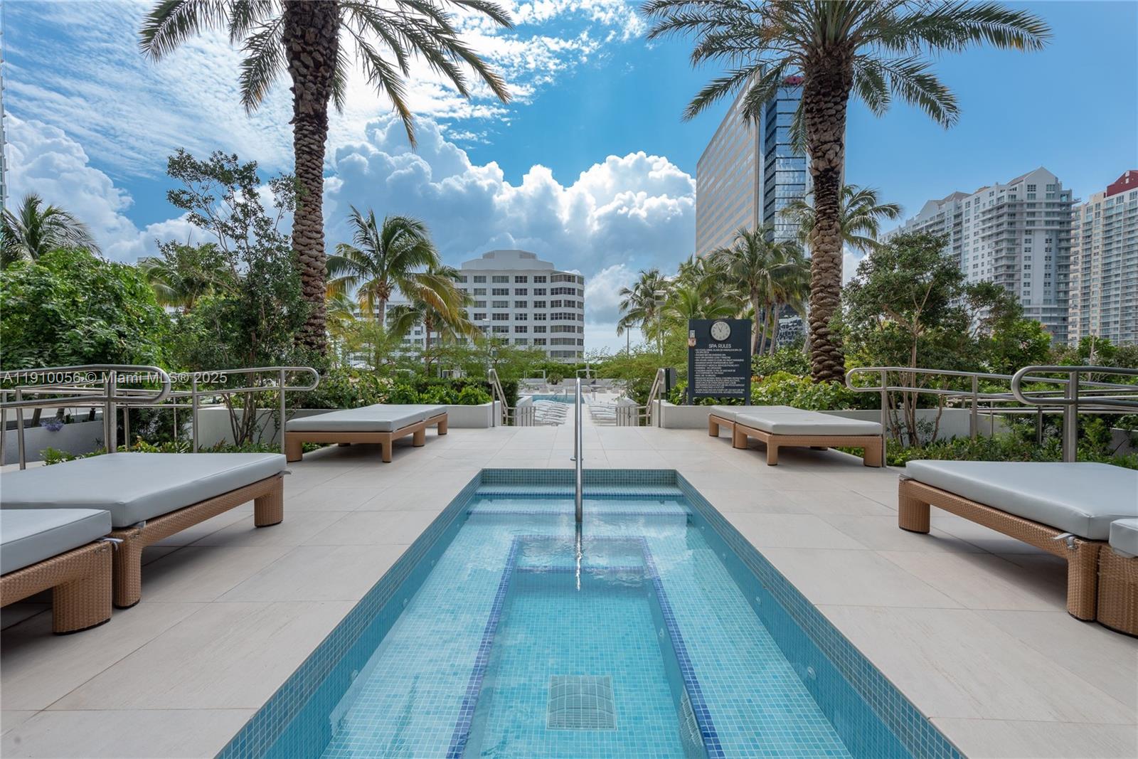 950 Brickell Bay Dr #4007, Miami FL 33131