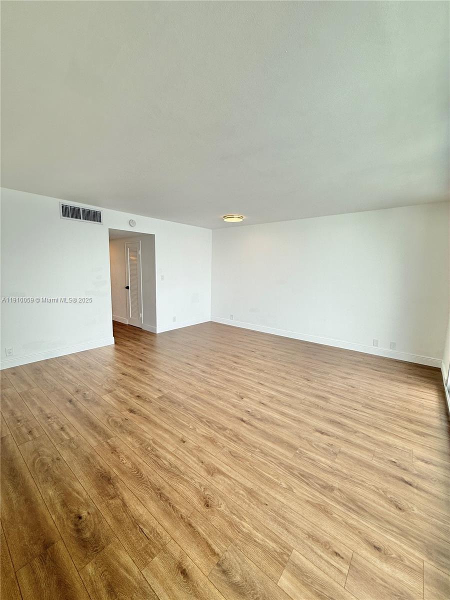 1000 West Ave #520, Miami Beach FL 33139