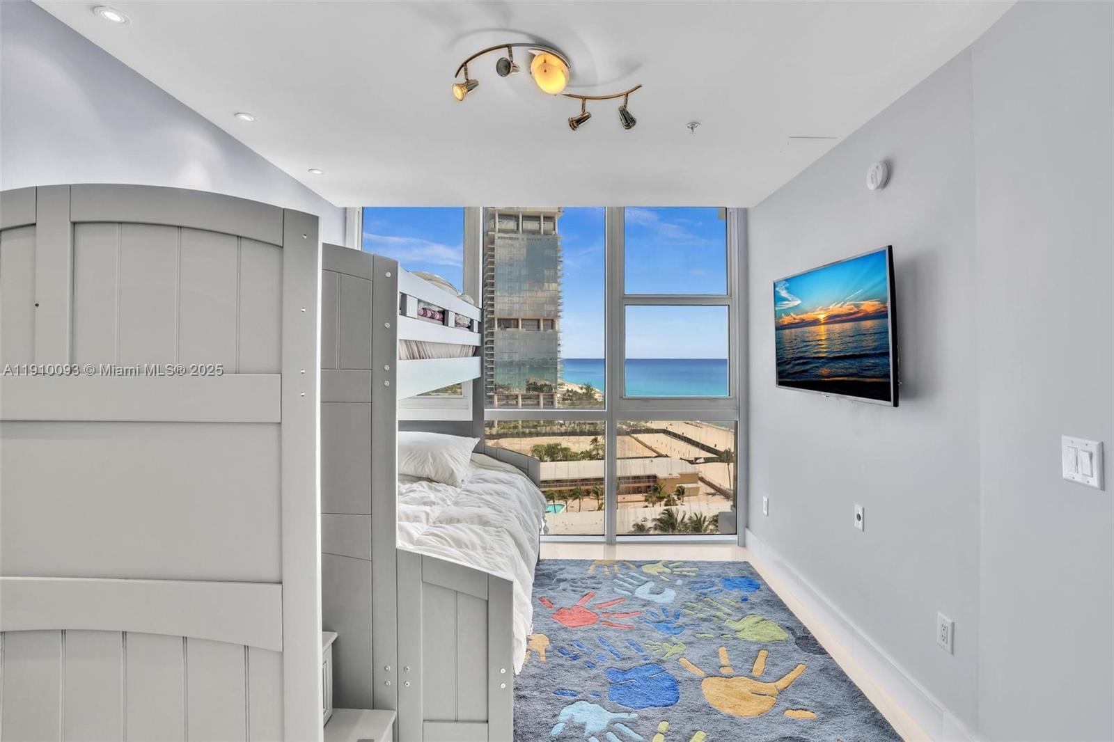 18201 Collins Ave #1502, Sunny Isles Beach FL 33160