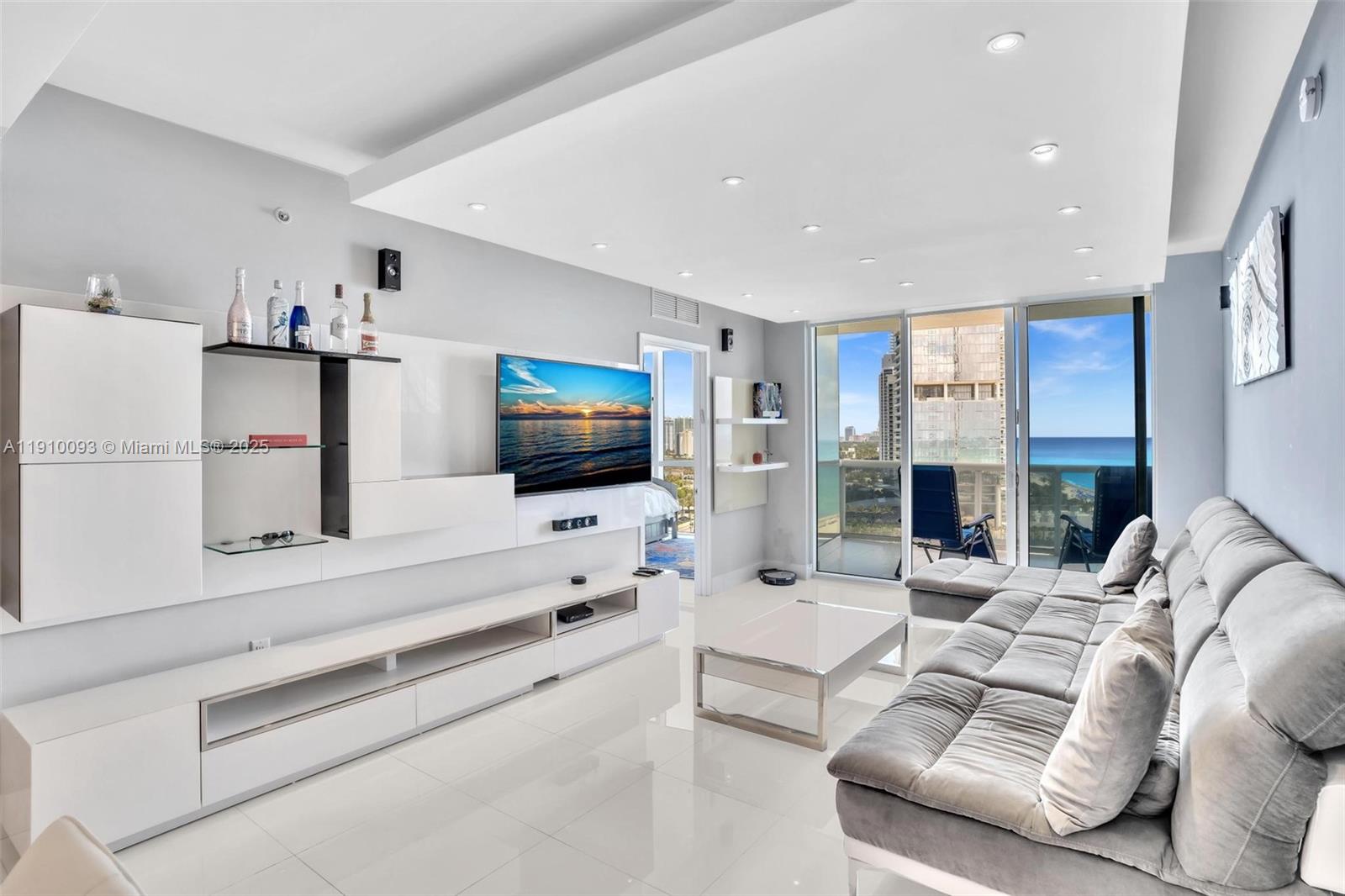 18201 Collins Ave #1502, Sunny Isles Beach FL 33160