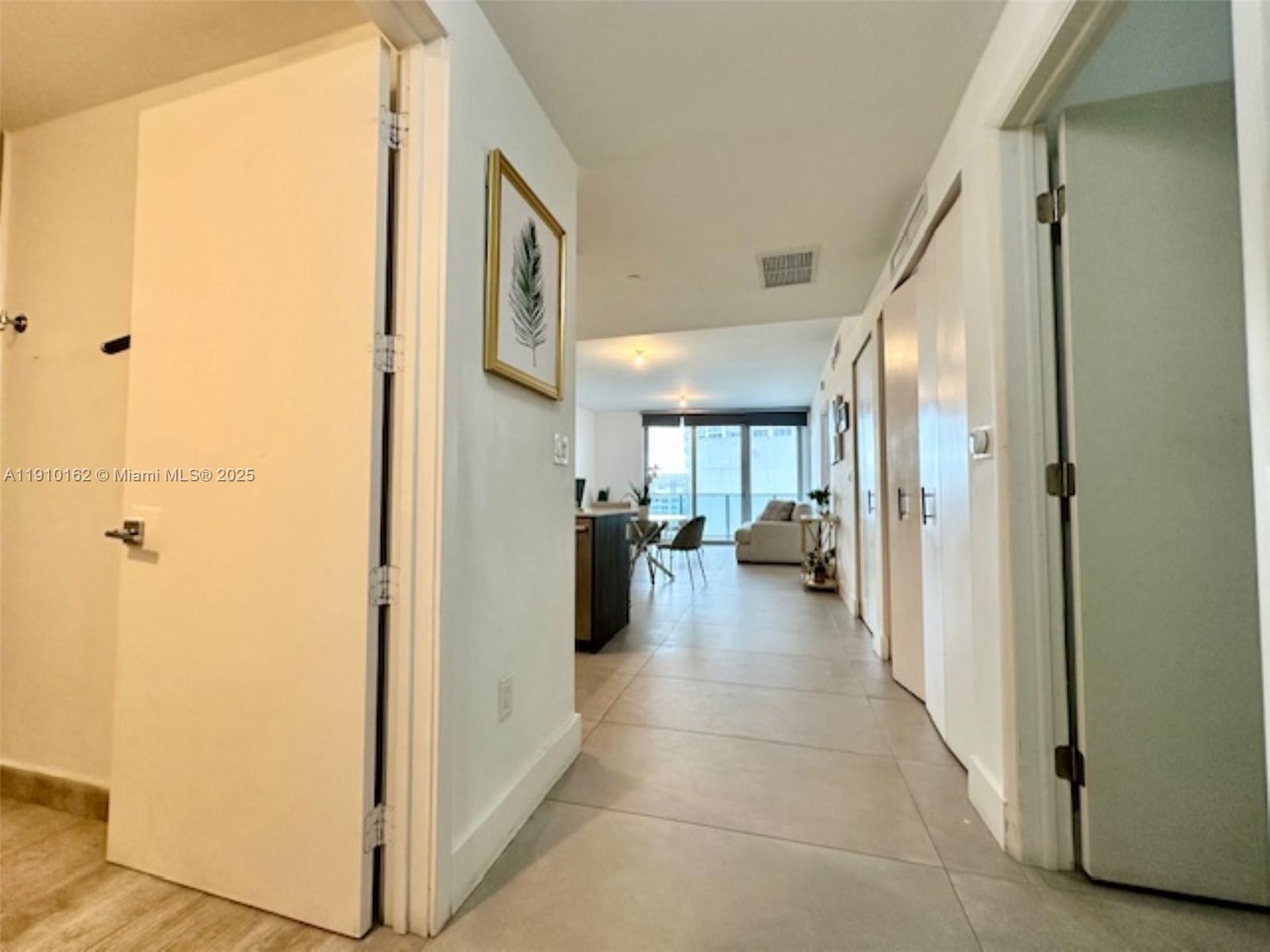 488 NE 18th St #3606, Miami FL 33132