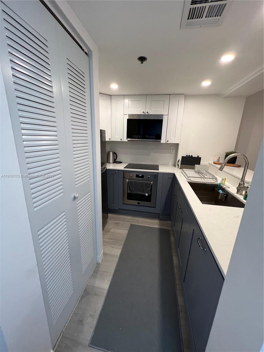 540 Brickell Key Dr #312, Miami FL 33131