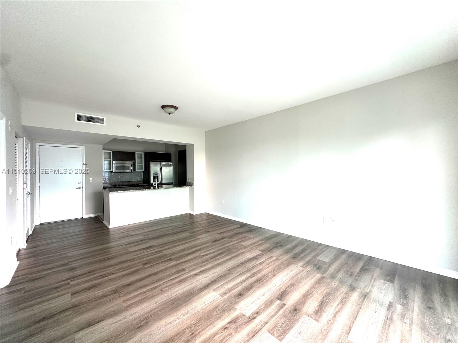 951 Brickell Ave #1903, Miami FL 33131