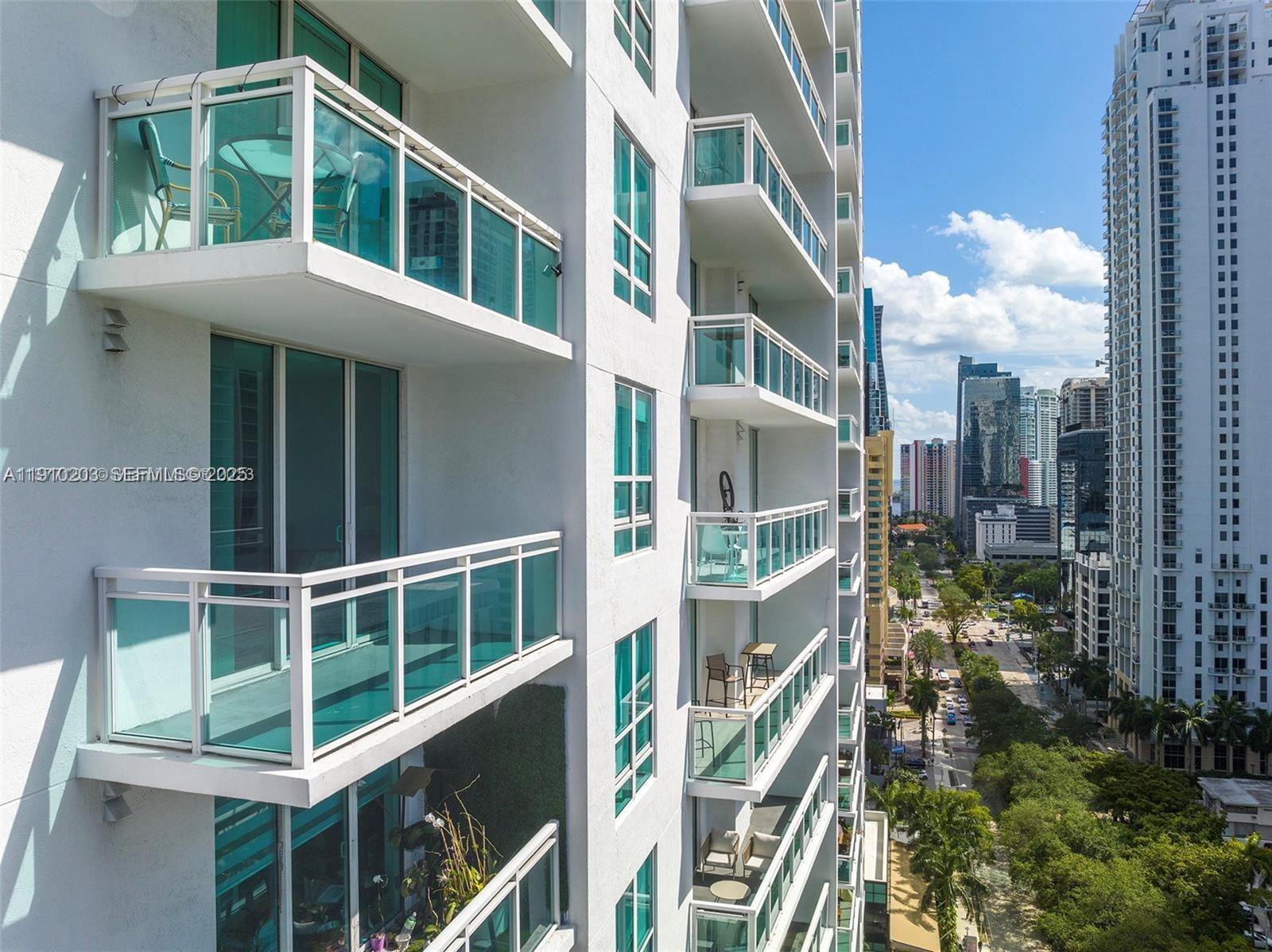 951 Brickell Ave #1903, Miami FL 33131