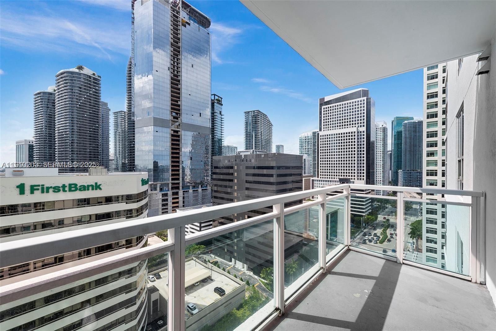 951 Brickell Ave #1903, Miami FL 33131