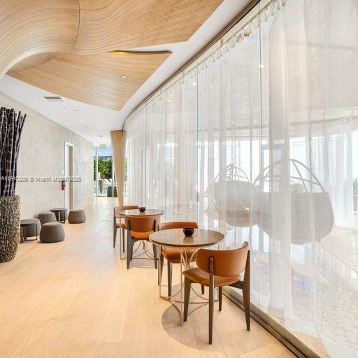 1000 Brickell Plz #3103, Miami FL 33131