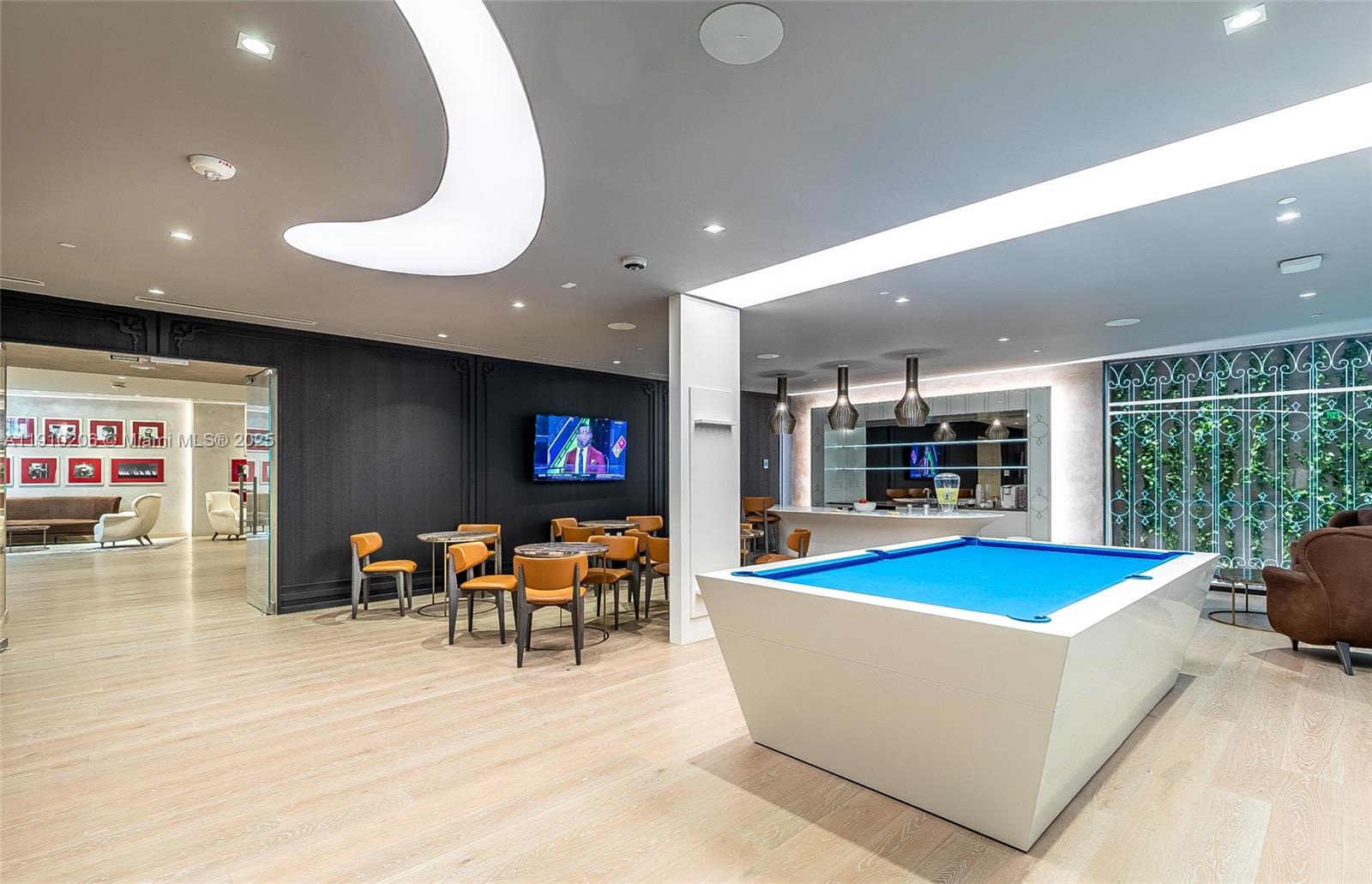 1000 Brickell Plz #3103, Miami FL 33131
