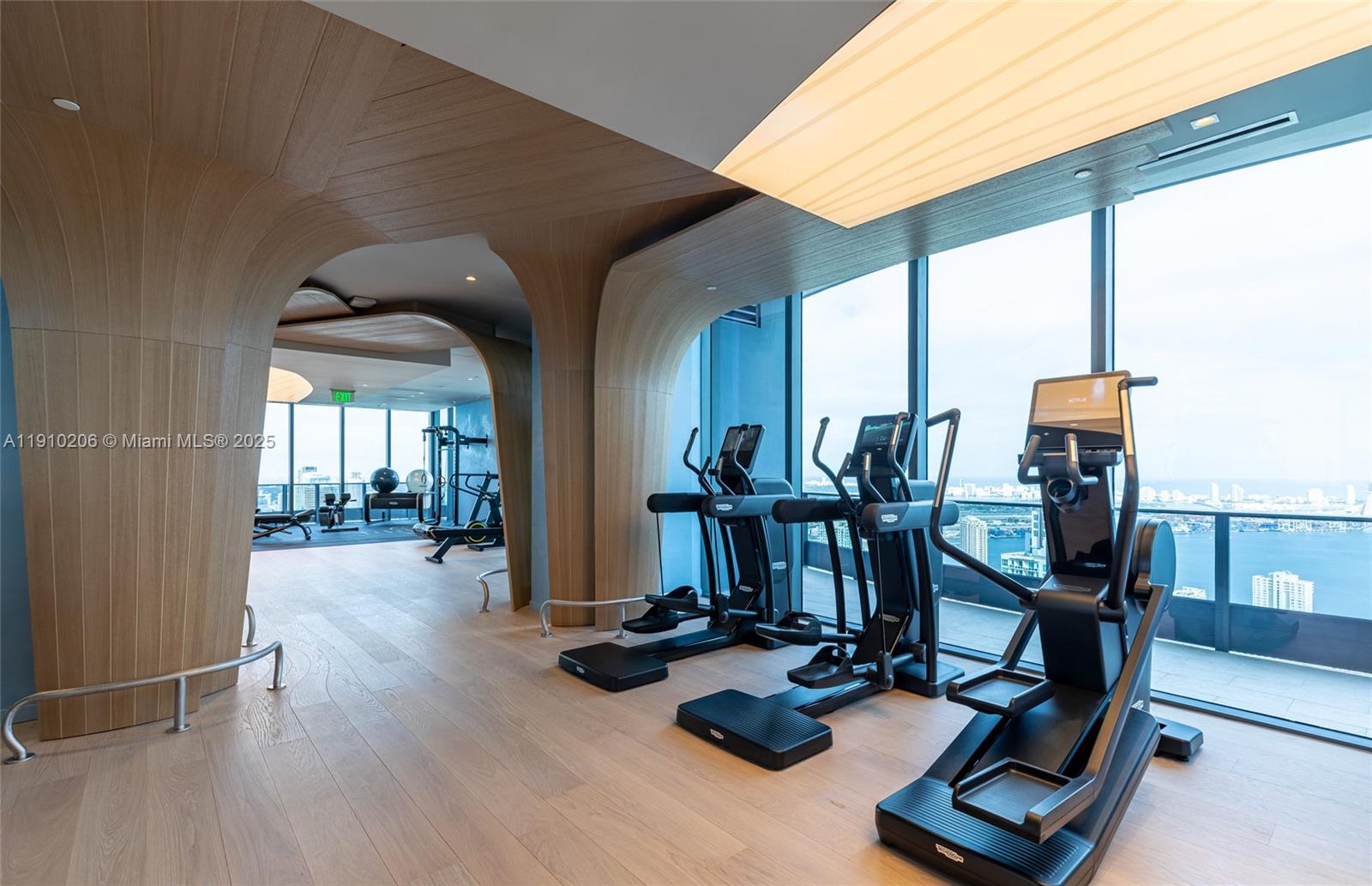 1000 Brickell Plz #3103, Miami FL 33131
