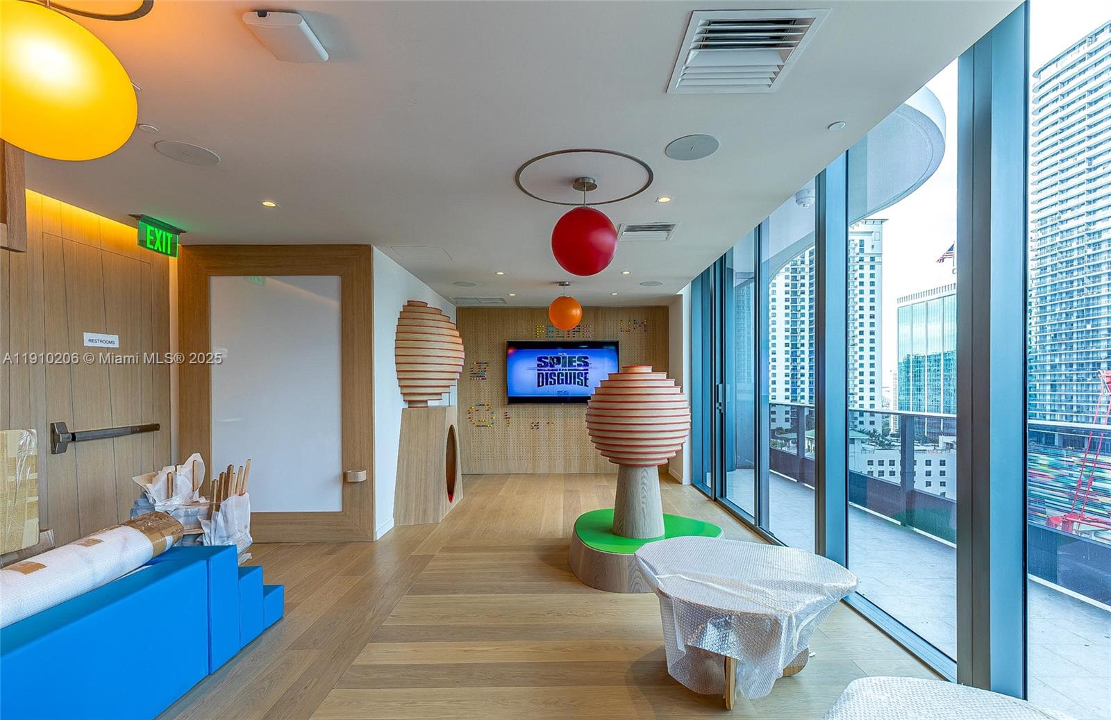 1000 Brickell Plz #3103, Miami FL 33131