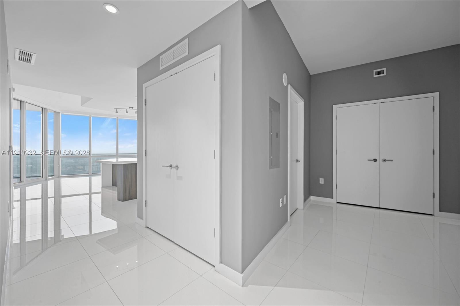 851 NE 1st Ave #4204, Miami FL 33132