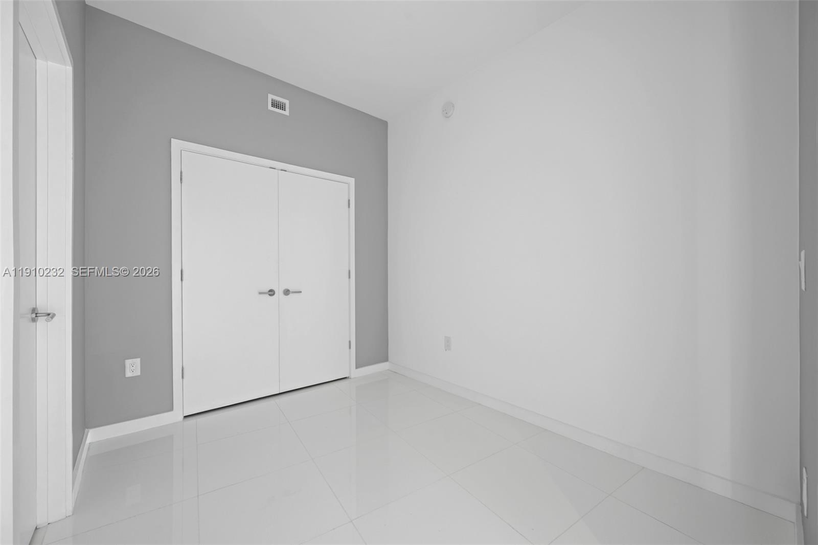 851 NE 1st Ave #4204, Miami FL 33132