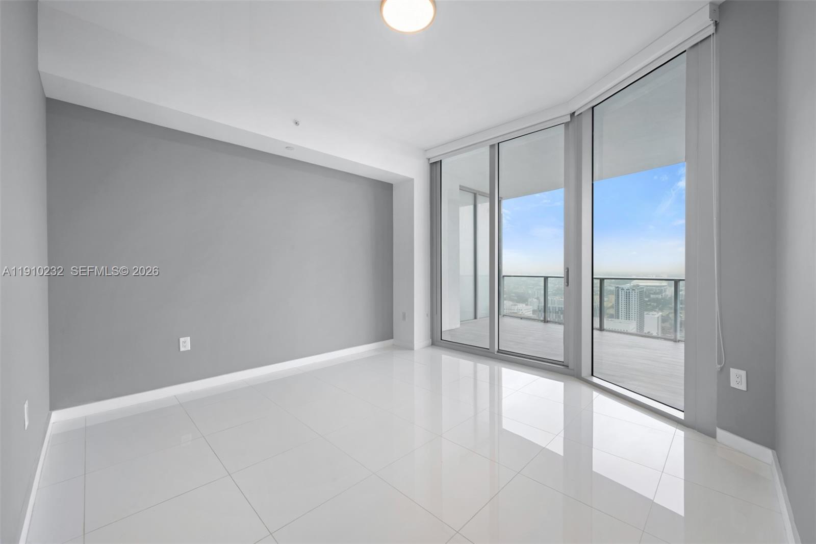 851 NE 1st Ave #4204, Miami FL 33132