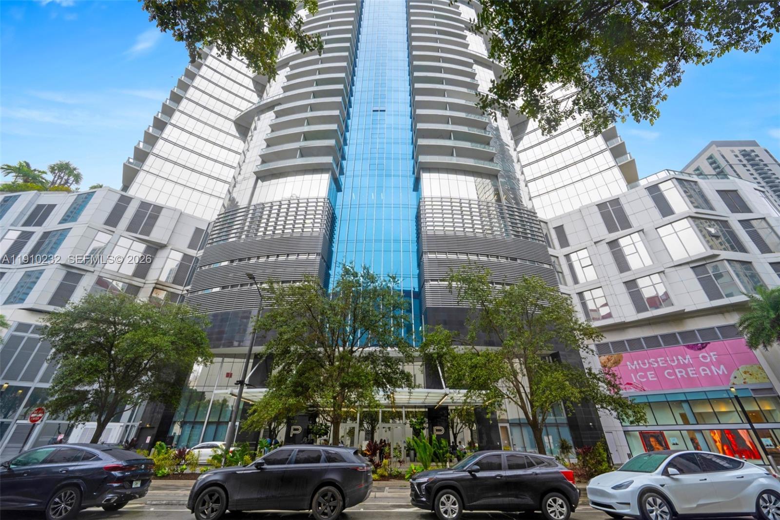 851 NE 1st Ave #4204, Miami FL 33132
