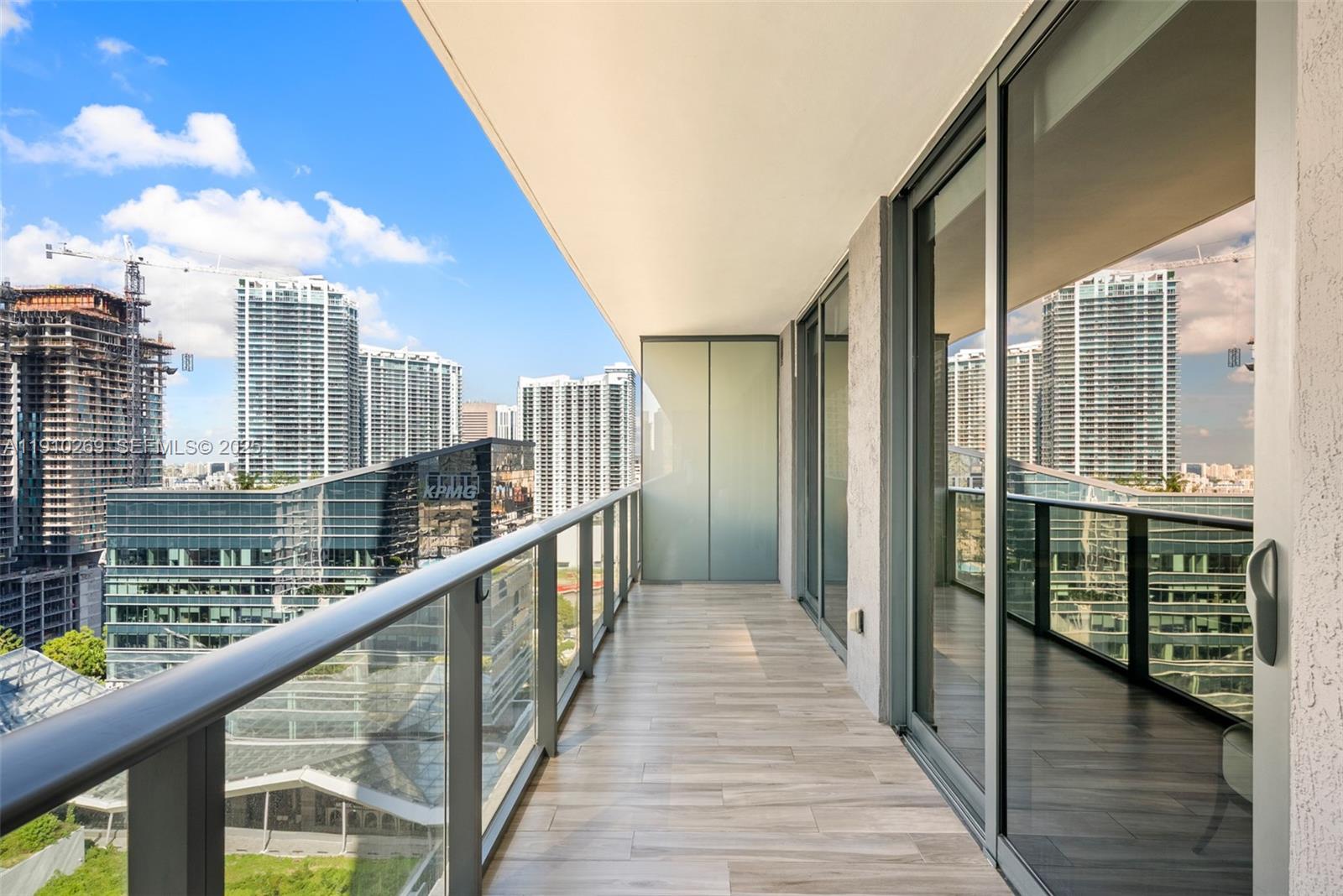801 S Miami Ave #2110, Miami FL 33130