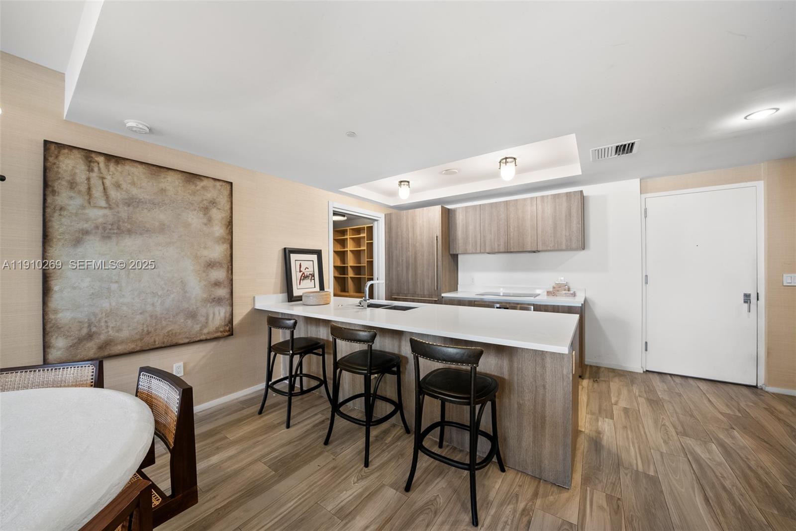 801 S Miami Ave #2110, Miami FL 33130