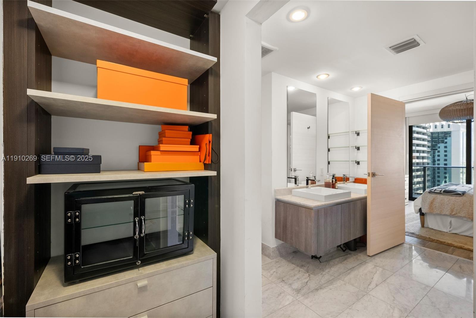 801 S Miami Ave #2110, Miami FL 33130