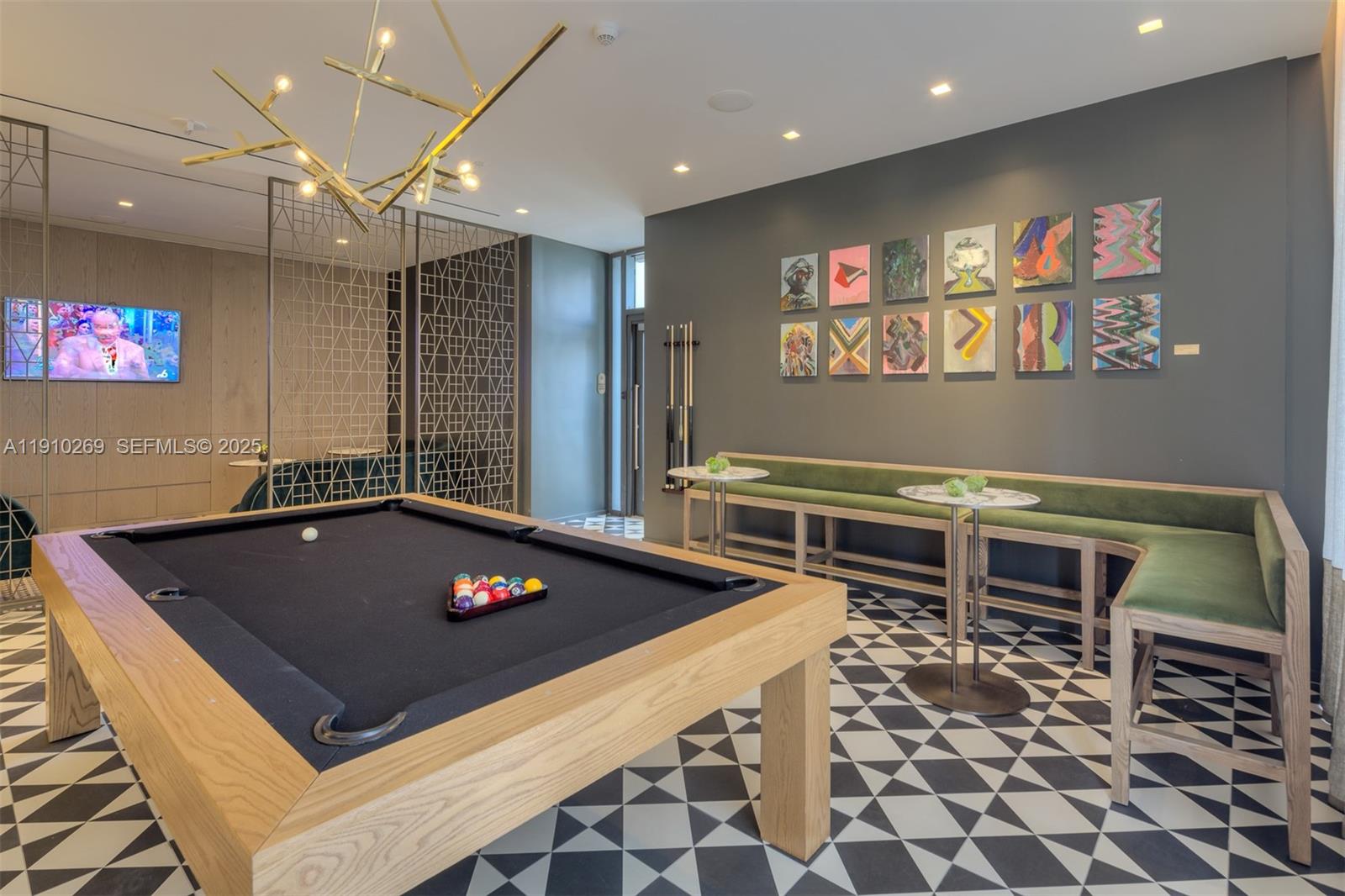 801 S Miami Ave #2110, Miami FL 33130