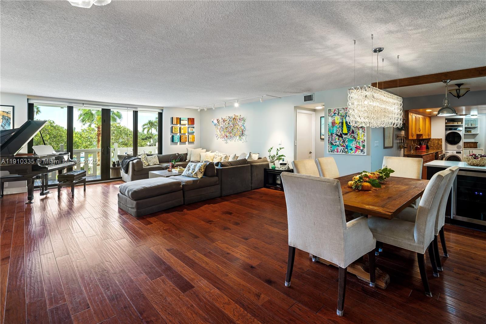1111 Crandon Blvd #C205, Key Biscayne FL 33149