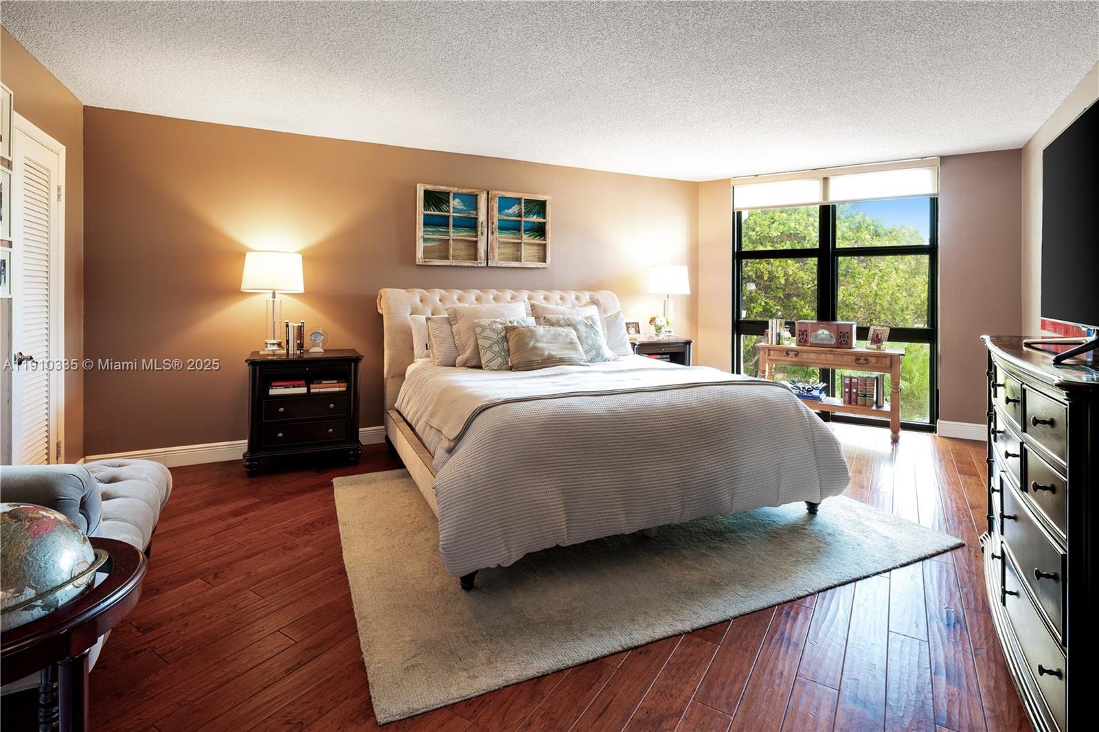 1111 Crandon Blvd #C205, Key Biscayne FL 33149