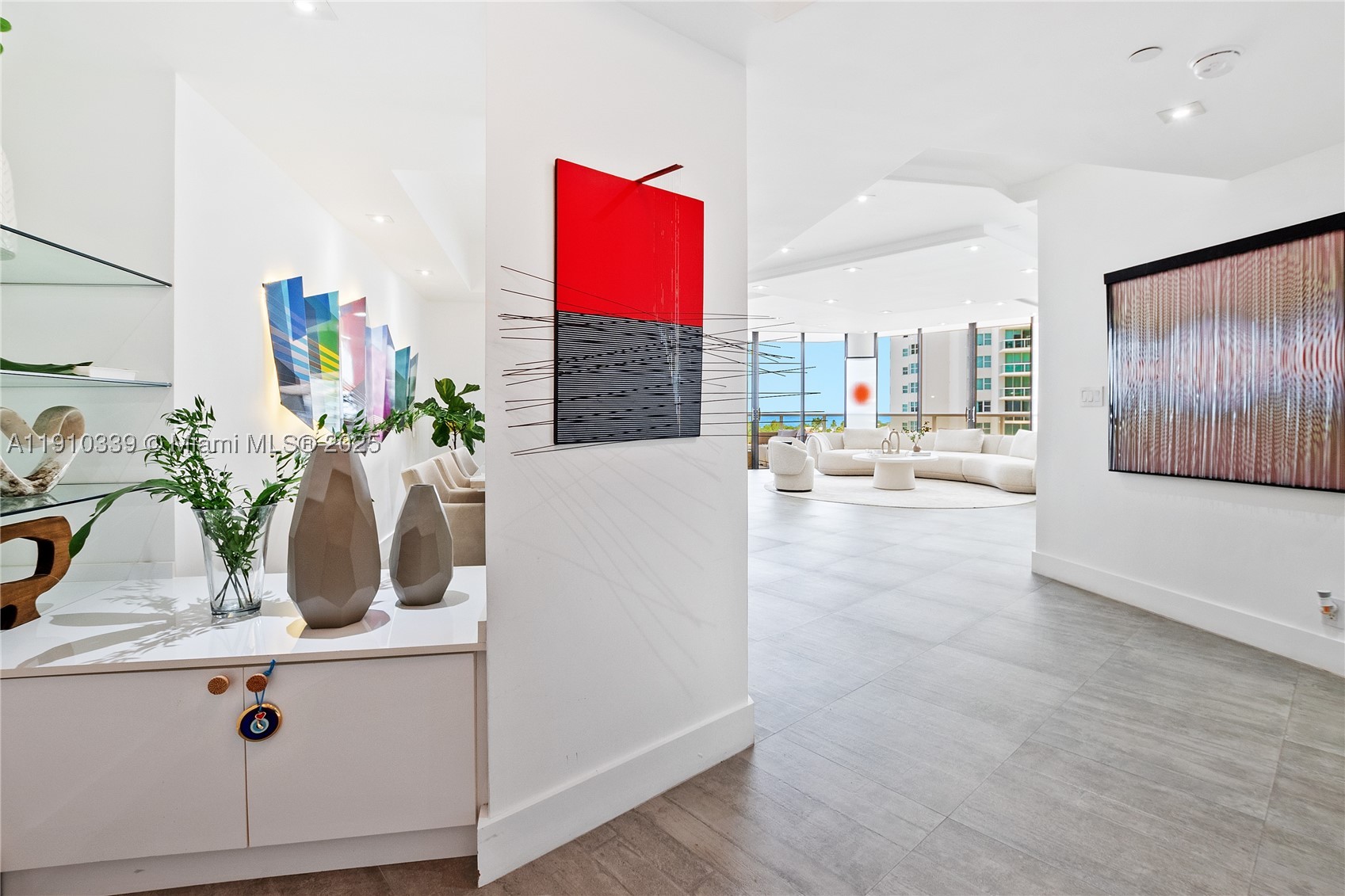 20281 E Country Club Dr #808, Aventura FL 33180