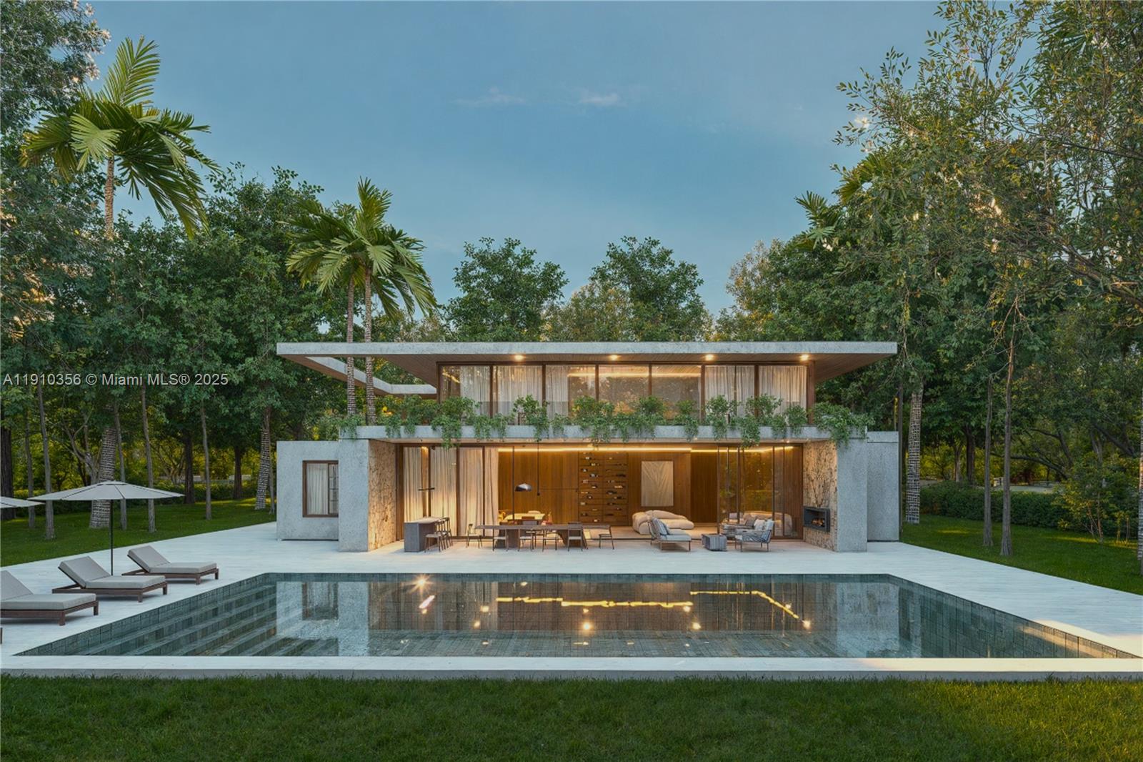 12500 Alamanda Dr, North Miami FL 33181