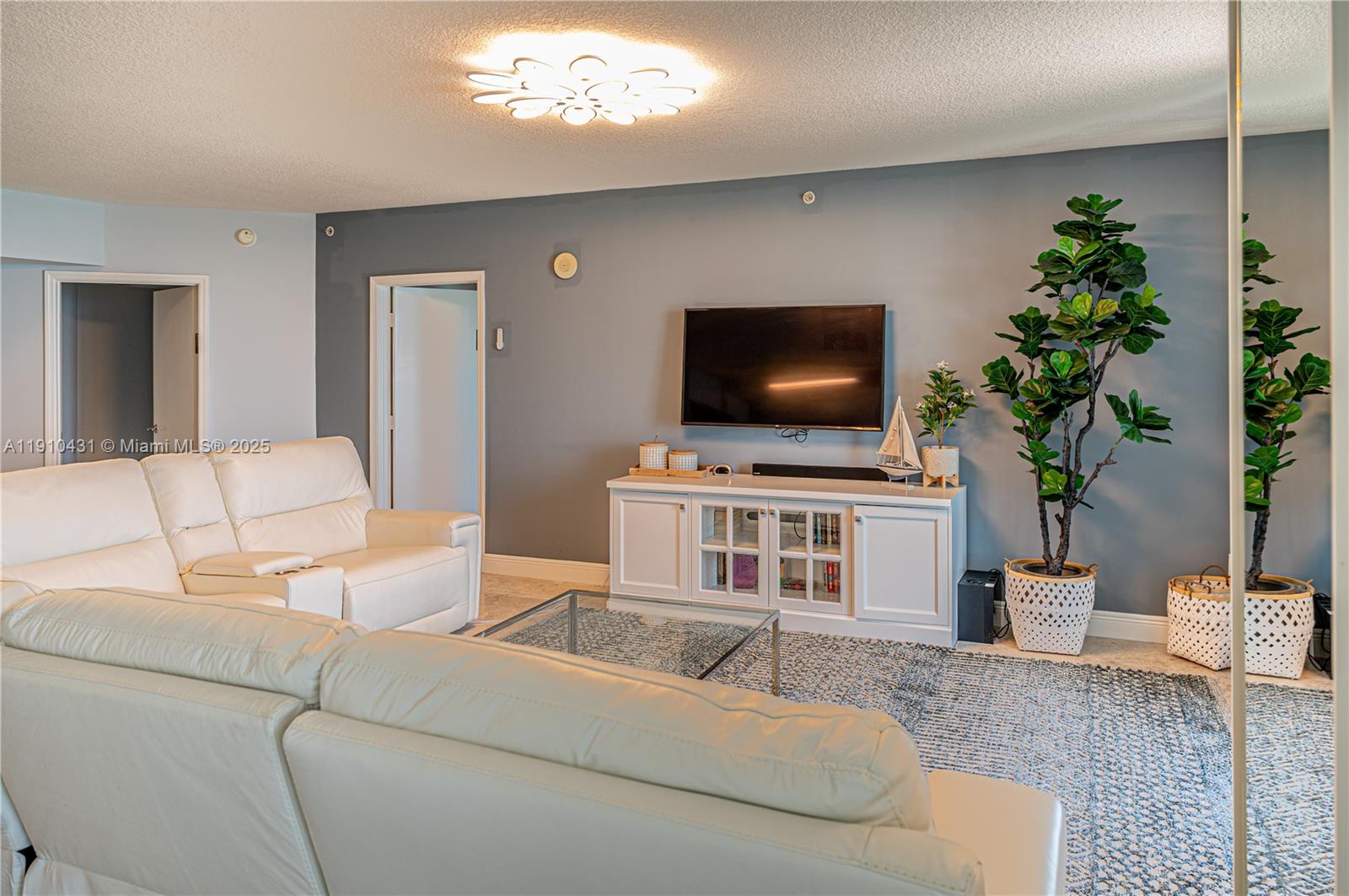 16699 Collins Ave #601, Sunny Isles Beach FL 33160