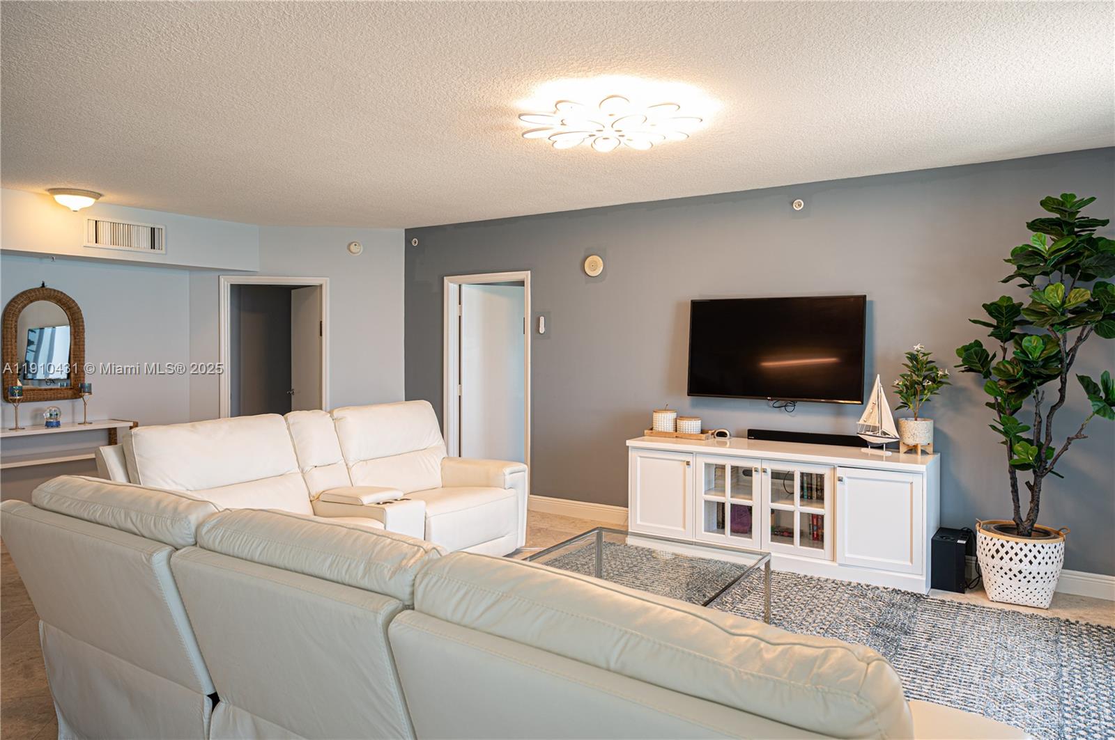 16699 Collins Ave #601, Sunny Isles Beach FL 33160