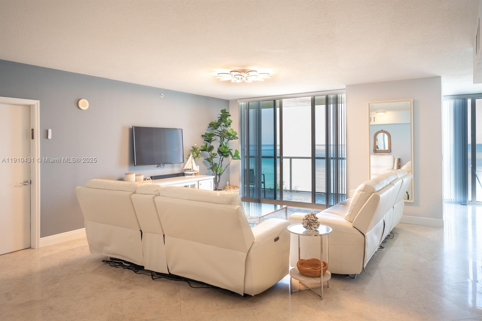 16699 Collins Ave #601, Sunny Isles Beach FL 33160